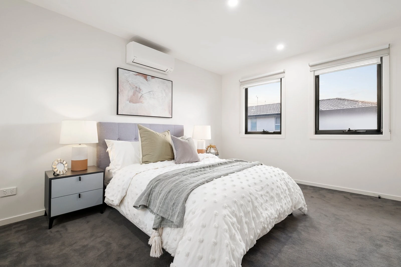 2/6 Mons Street, Glen Iris, 3146