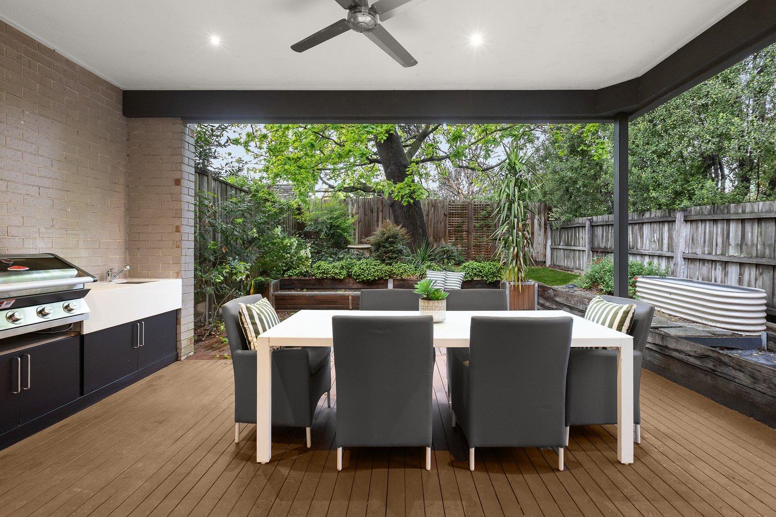 2/6 Musca Street, Balwyn North, 3104