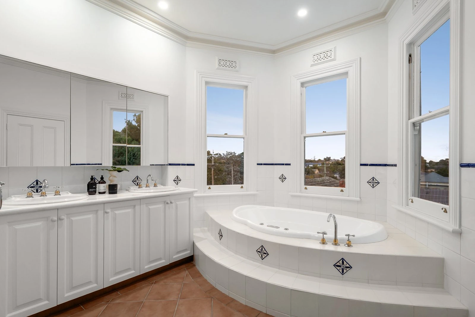 26 Russell Street, Surrey Hills, 3127
