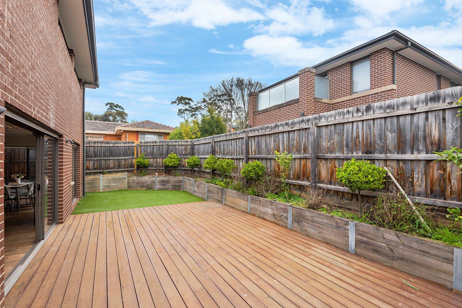 26 Singleton Road, Balwyn North, 3104
