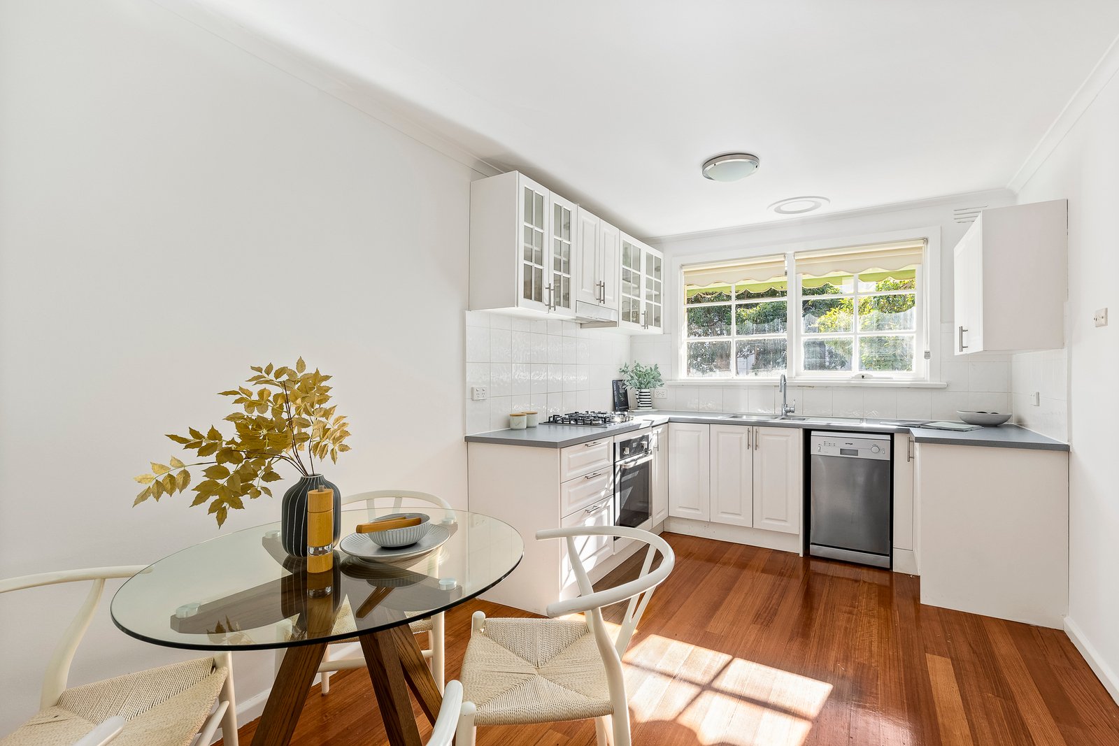 2/64 Normanby Road, Kew, 3101