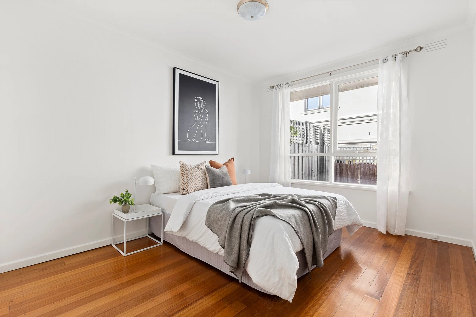 2/64 Normanby Road, Kew, 3101