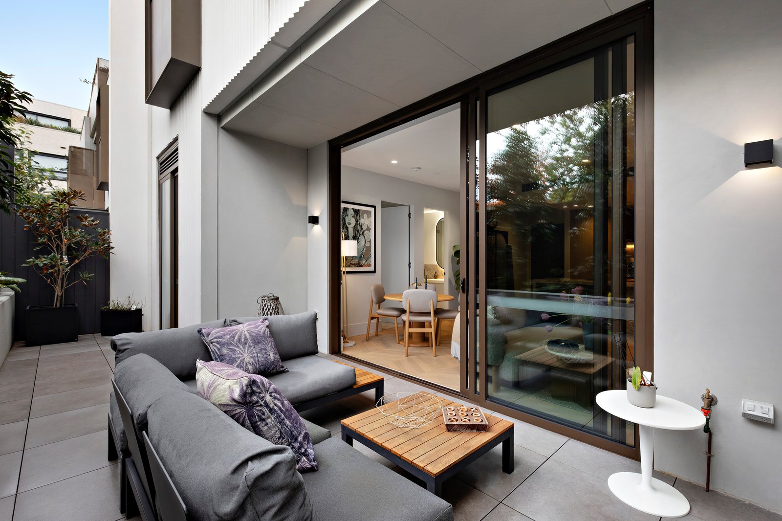 2/68 Black Street, Brighton, 3186