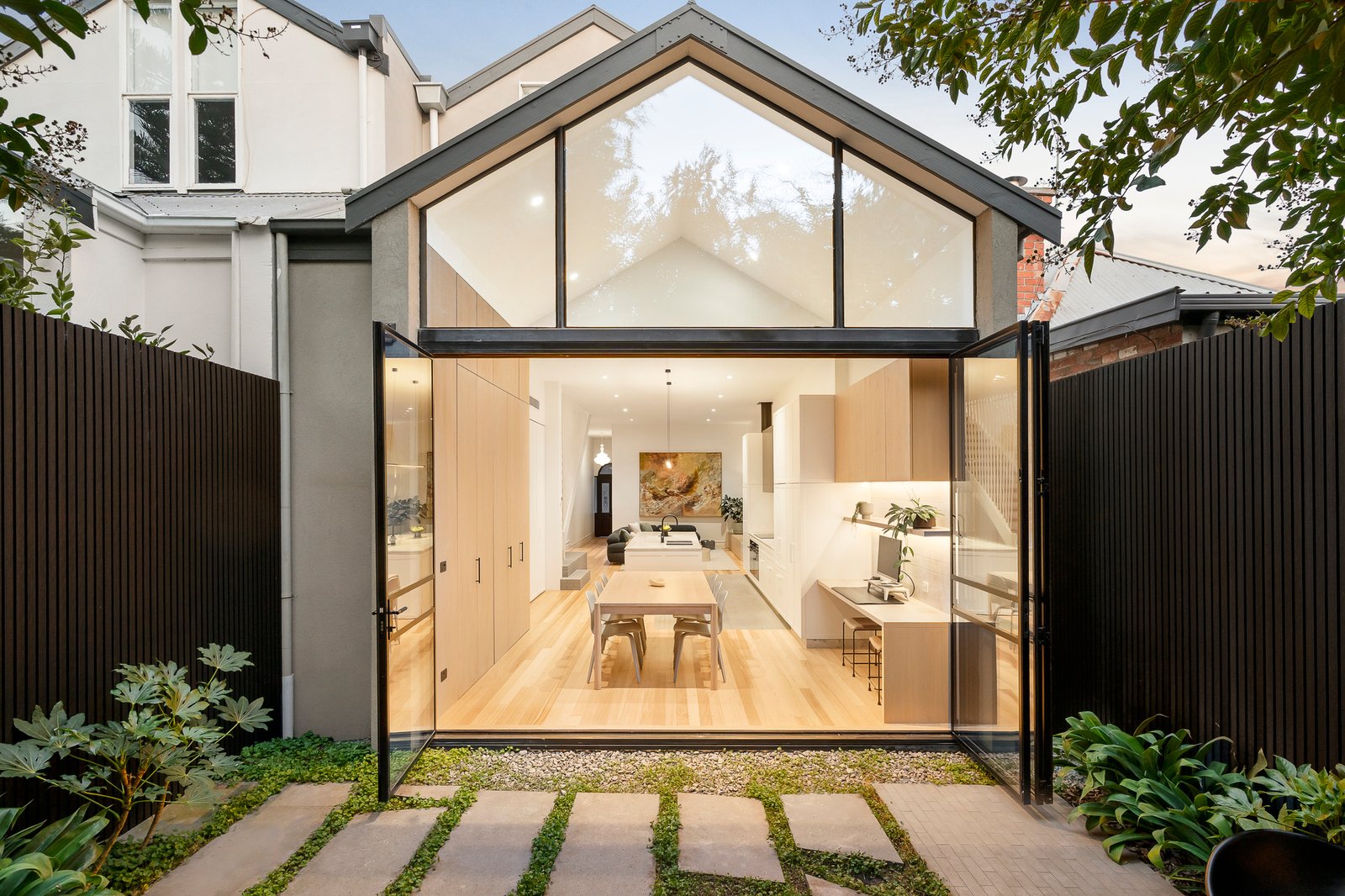 27 Caroline Street South, South Yarra, 3141