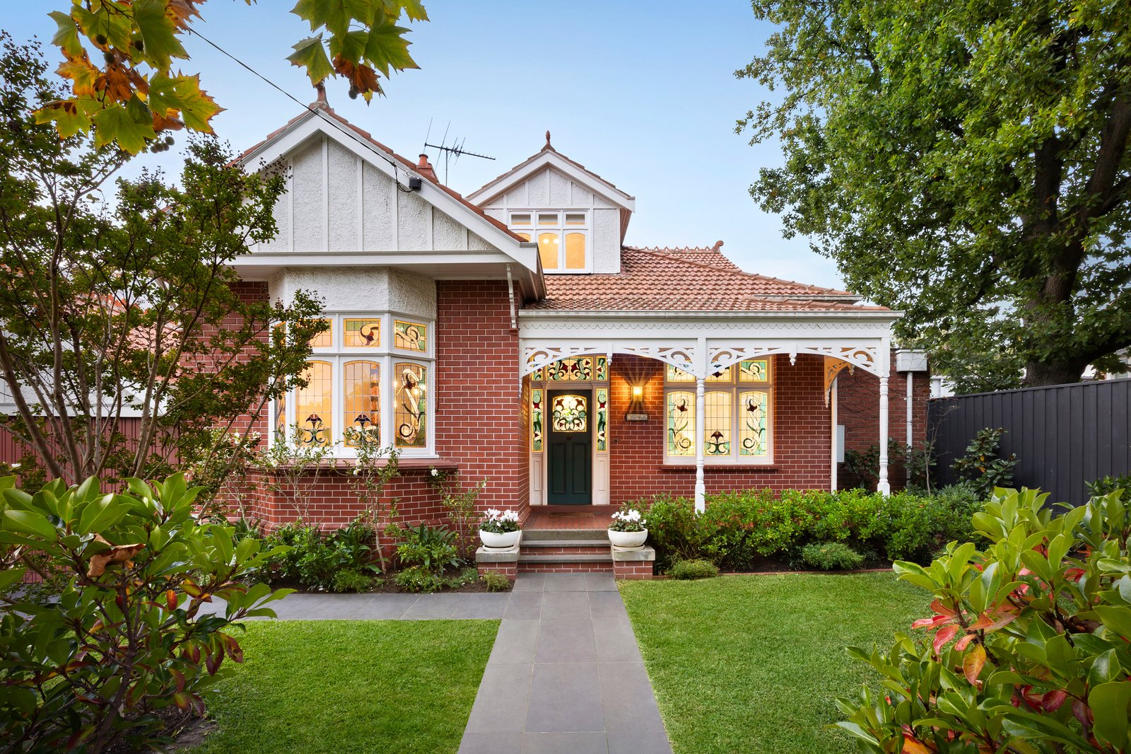 27 Central Park Road, Malvern East, 3145