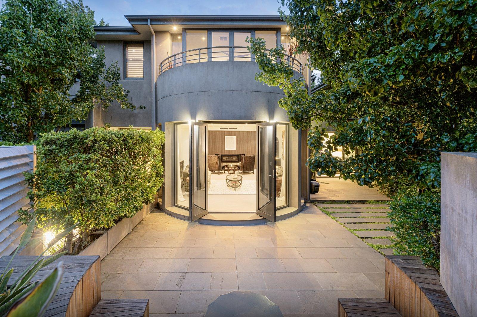 2/7 Grantham Court, Brighton, 3186