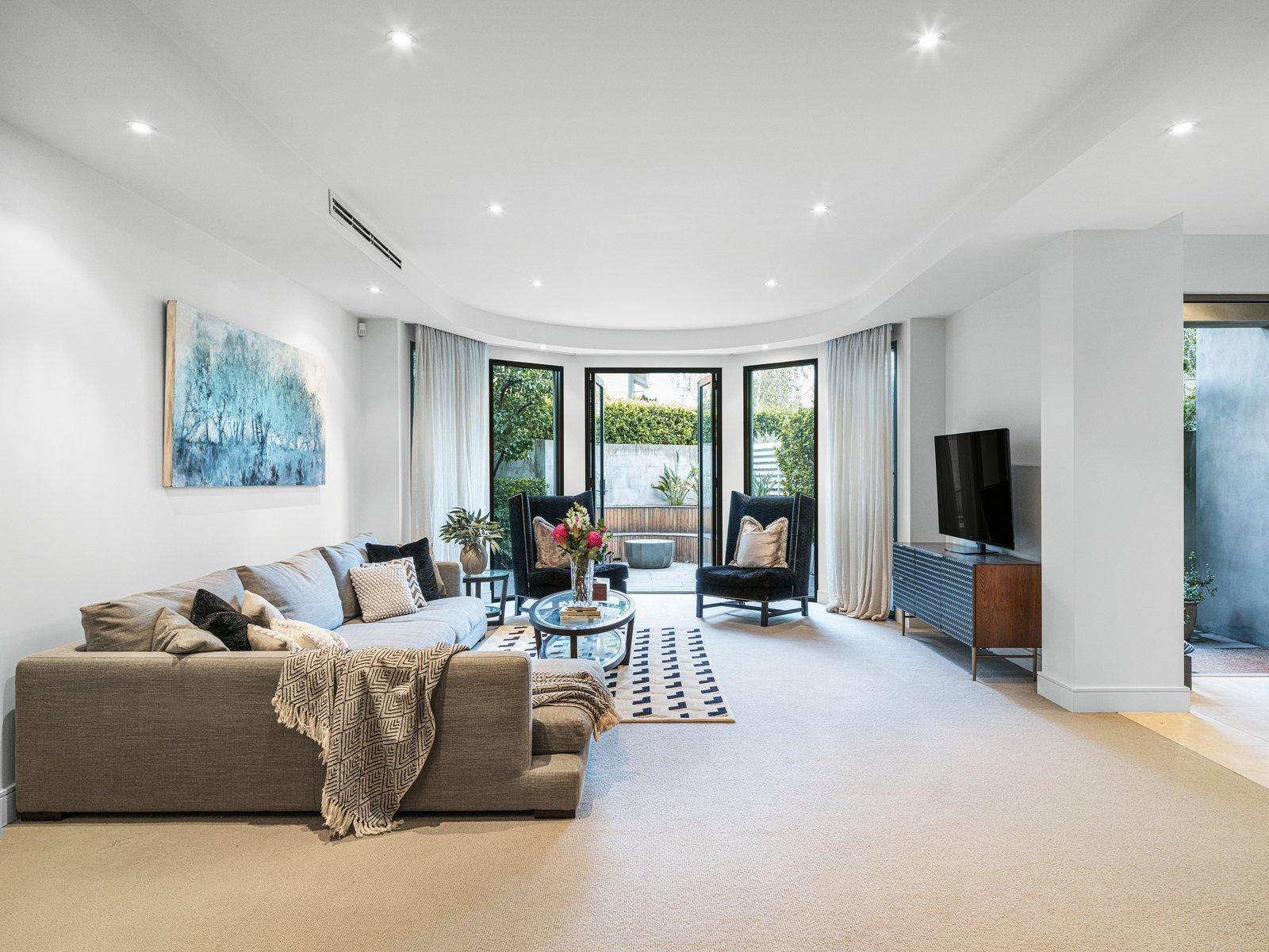 2/7 Grantham Court, Brighton, 3186
