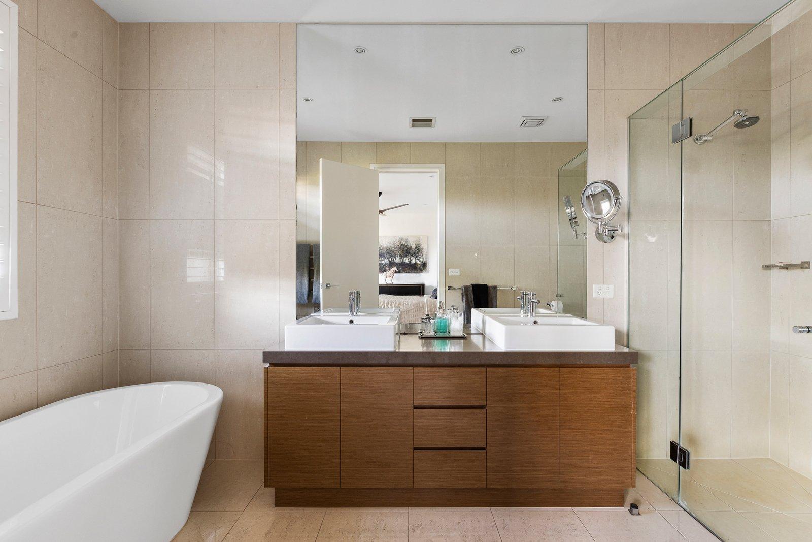 2/7 Grantham Court, Brighton, 3186