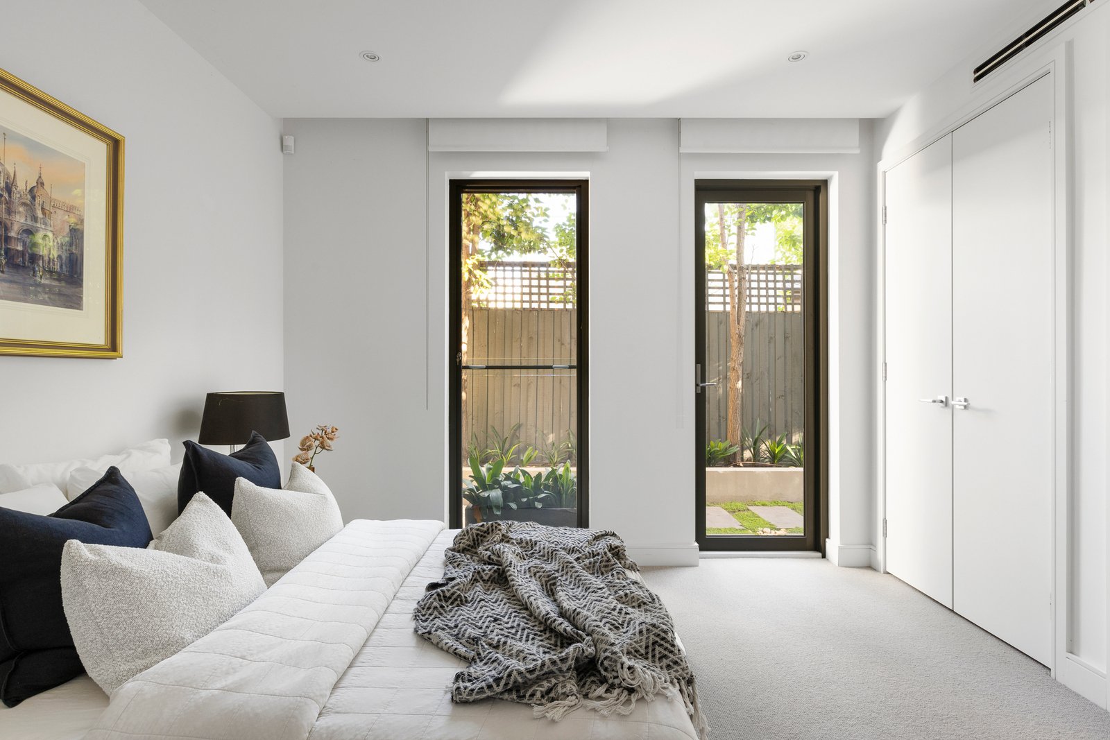 2/7 Grantham Court, Brighton, 3186