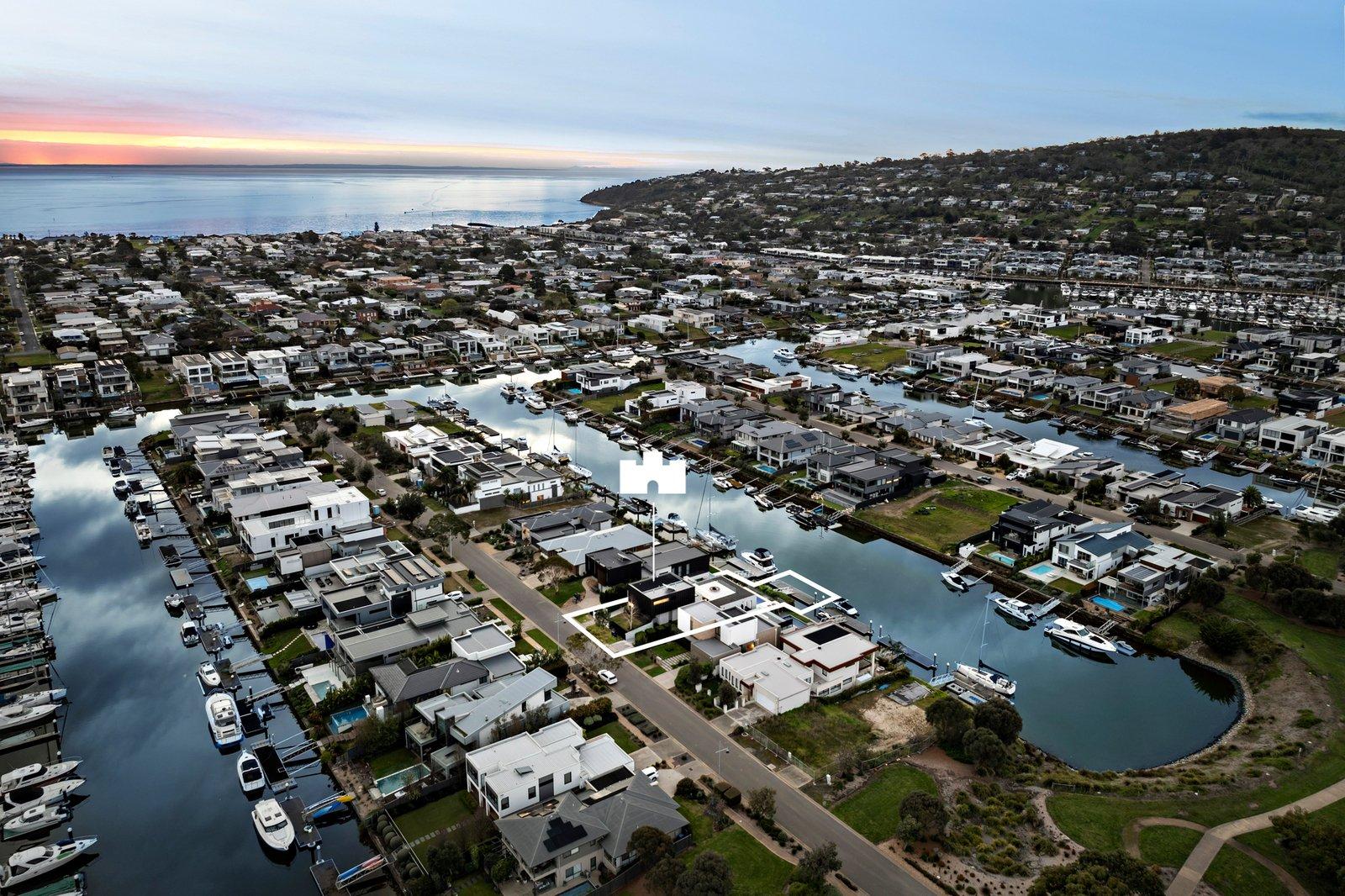 27 Helsal Point, Safety Beach, 3936