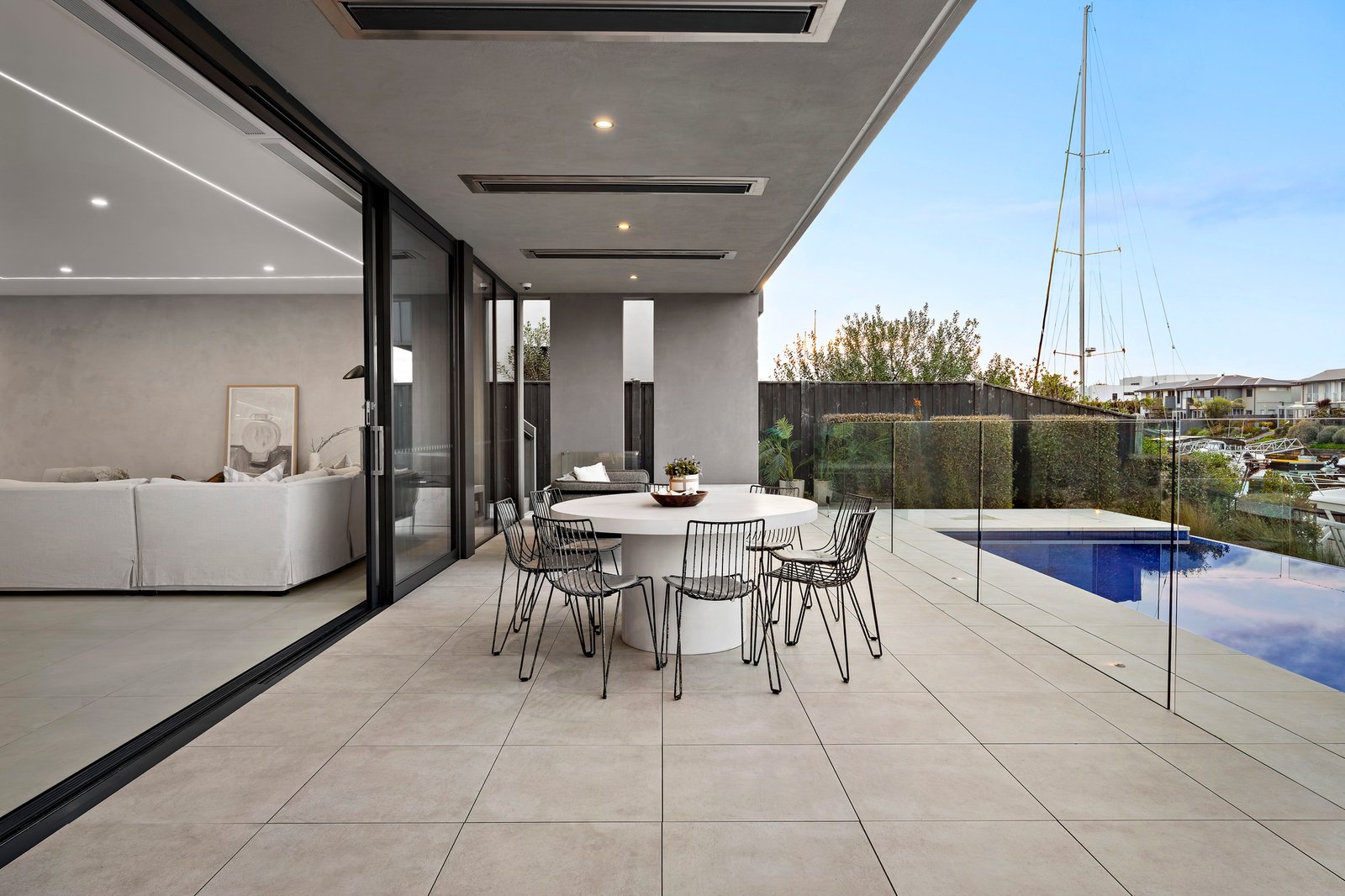 27 Helsal Point, Safety Beach, 3936