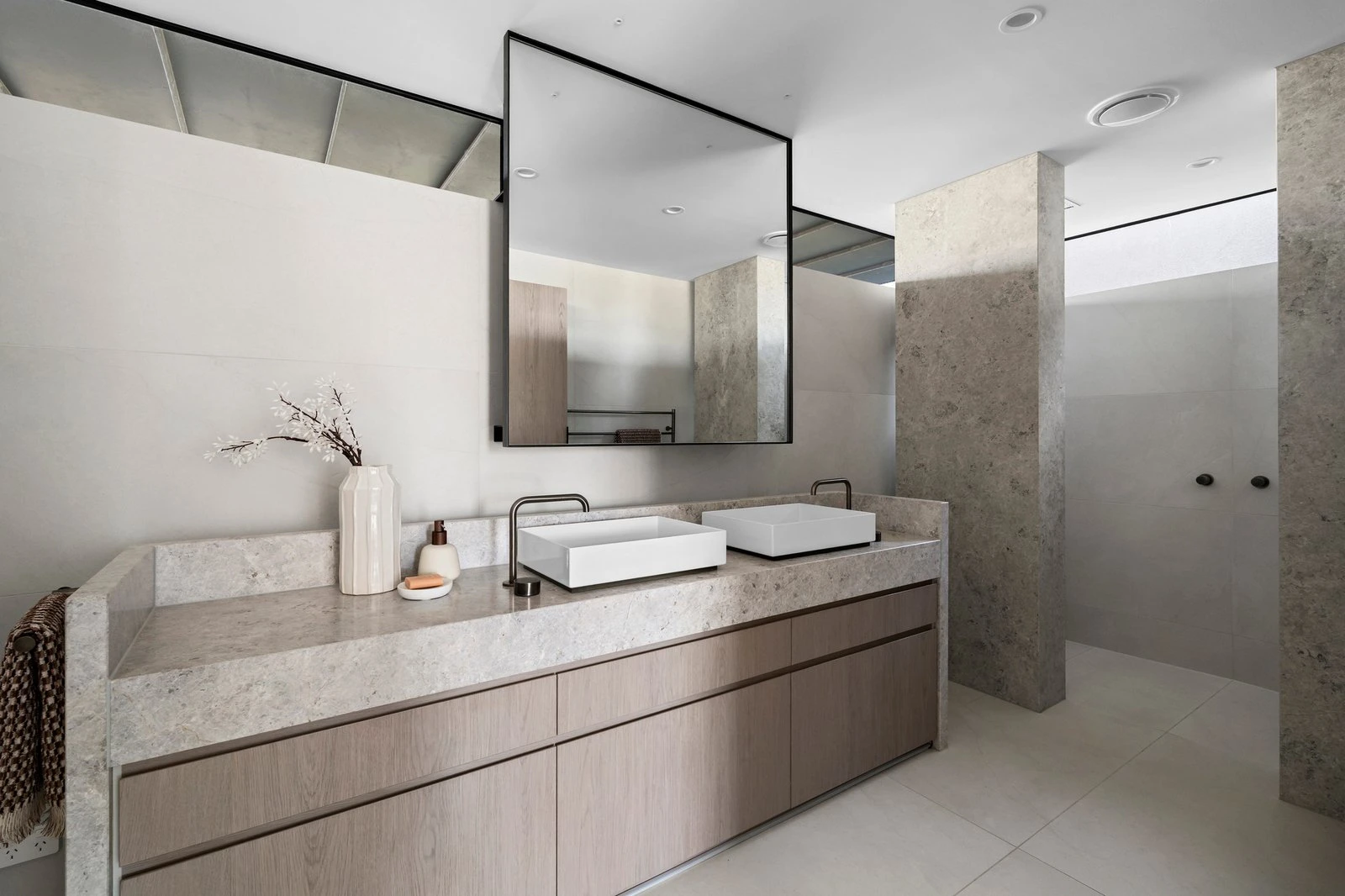 27 Helsal Point, Safety Beach, 3936