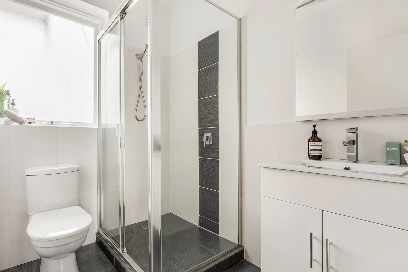 27/563 Glenferrie Road, Hawthorn, 3122