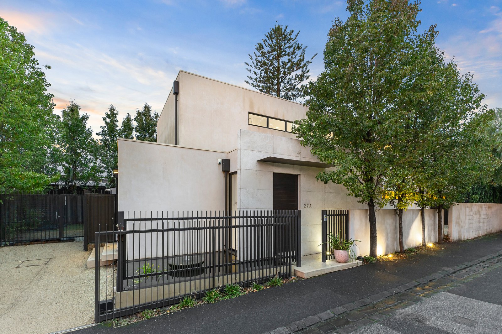 27A Fermanagh Road, Camberwell, 3124