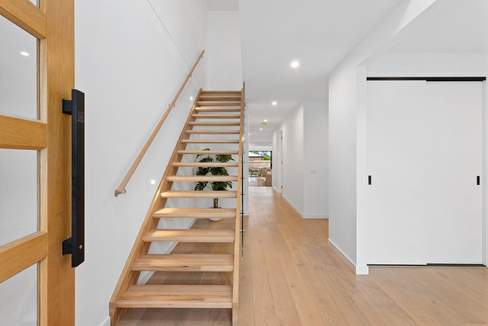 28 Carnoustie Grove, Mornington, 3931