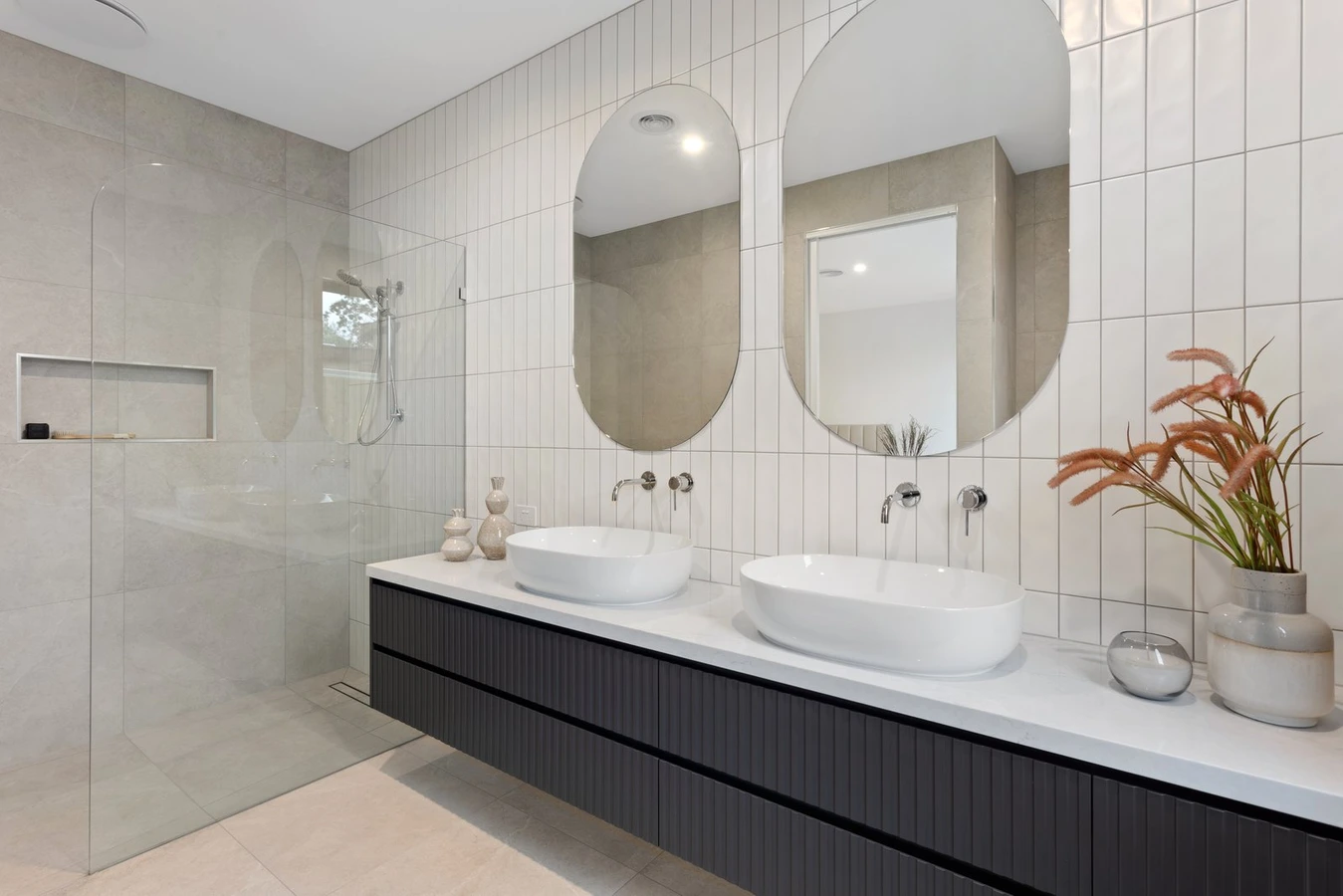 28 Carnoustie Grove, Mornington, 3931