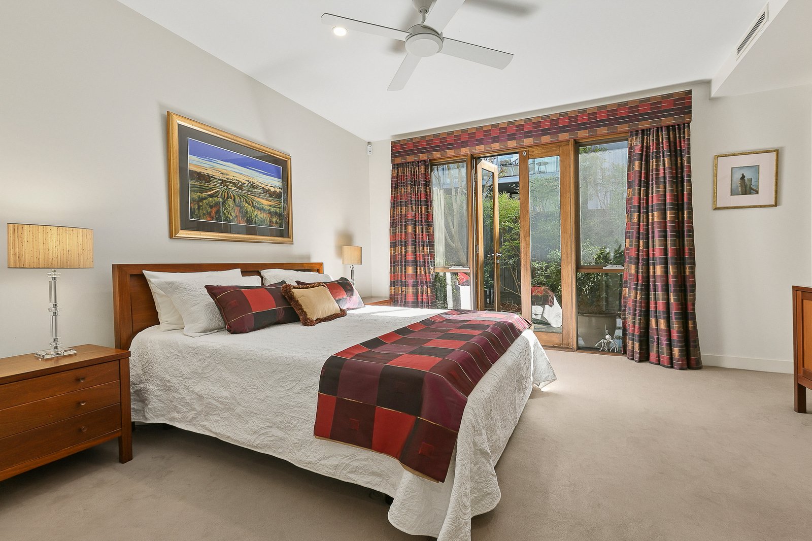 2/8 Lisson Grove, Hawthorn, 3122