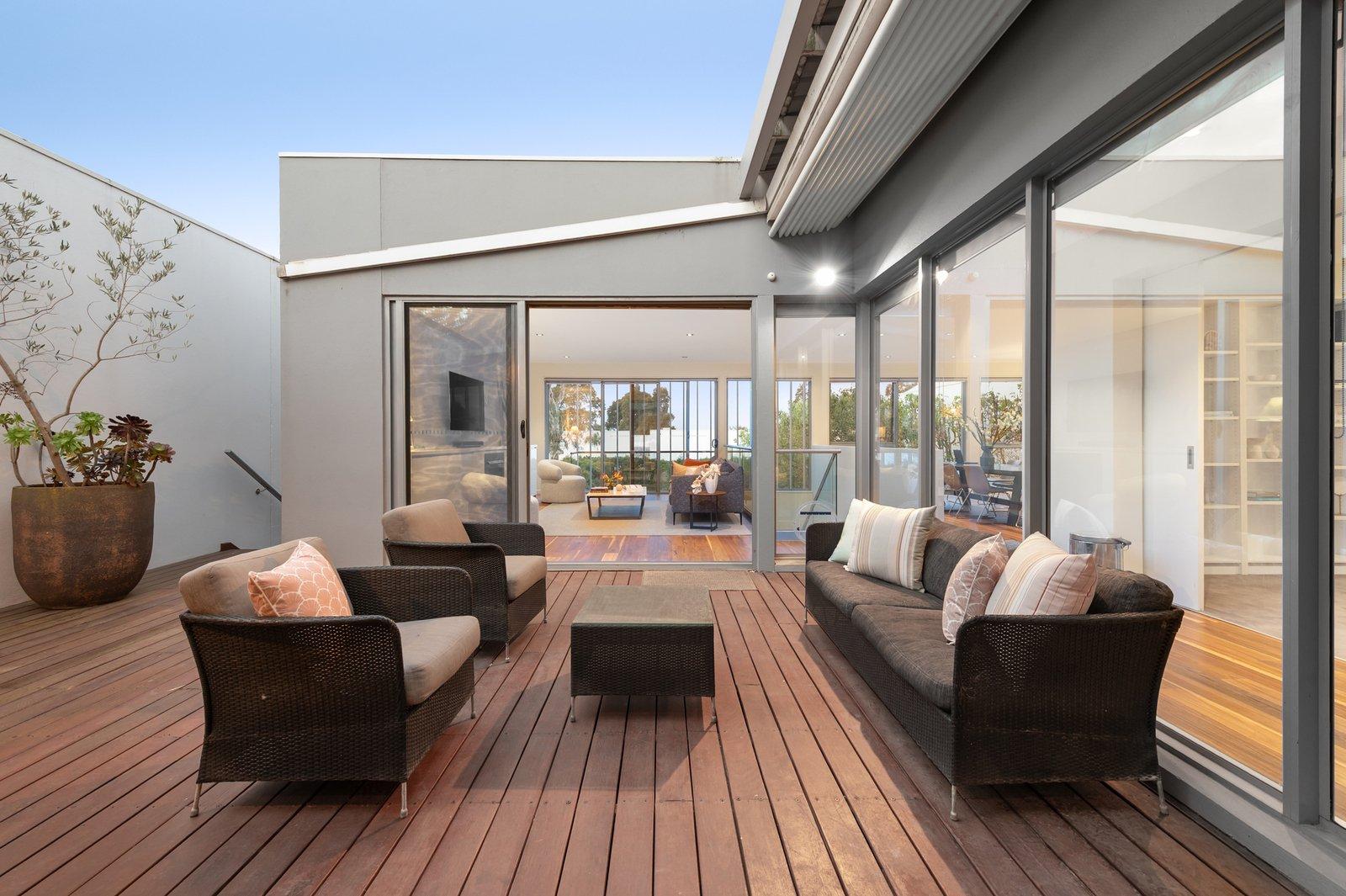 28 Lower Drive, Kew, 3101