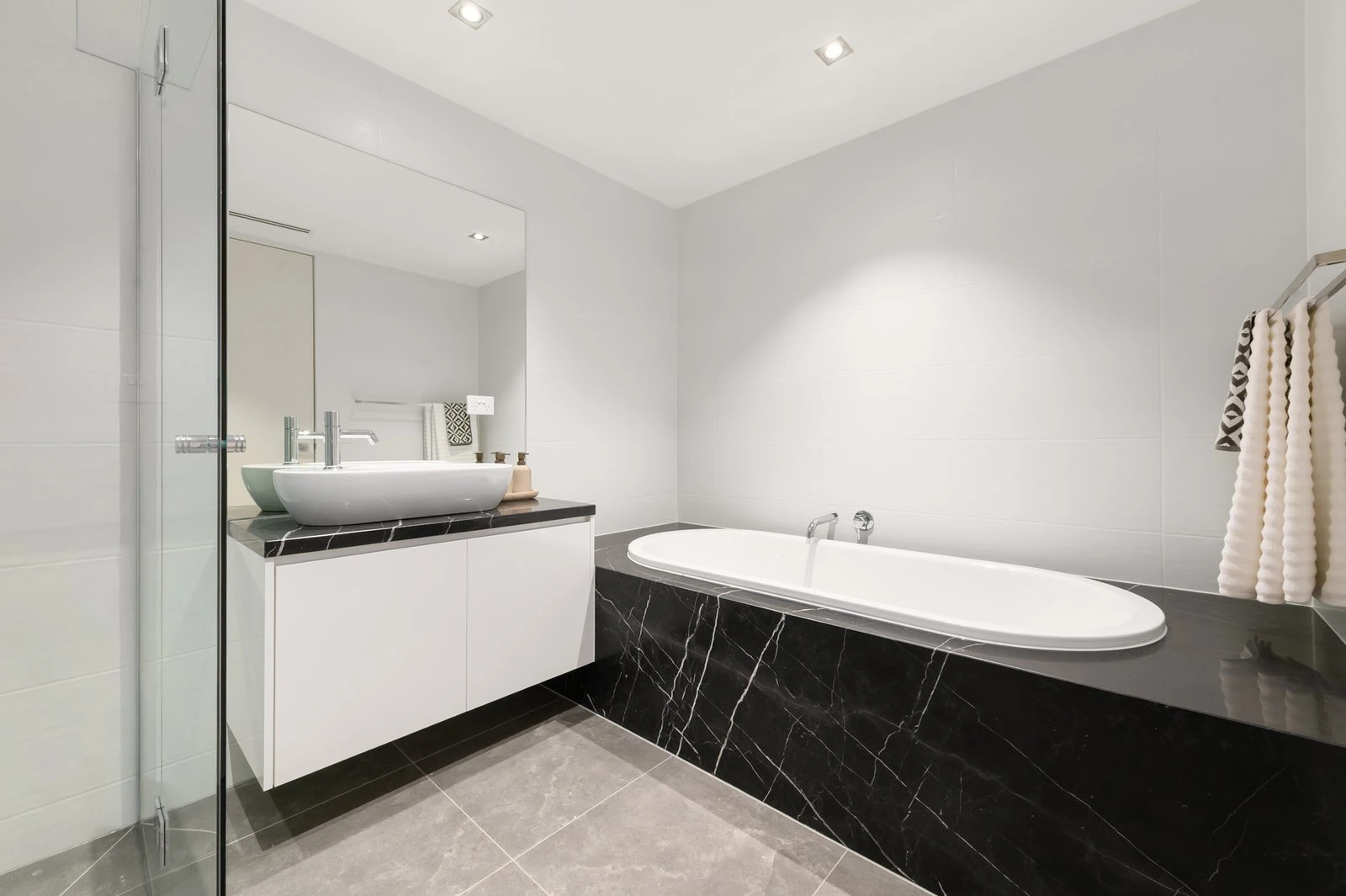 28 Lower Drive, Kew, 3101