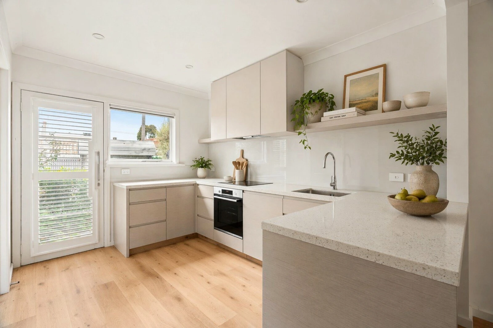 28A Aberdeen Road, Prahran, 3181