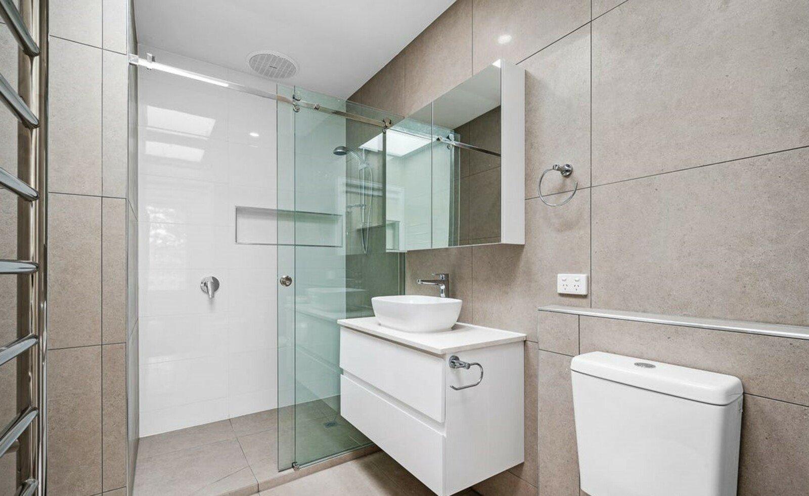 28B Aberdeen Road, Prahran, 3181