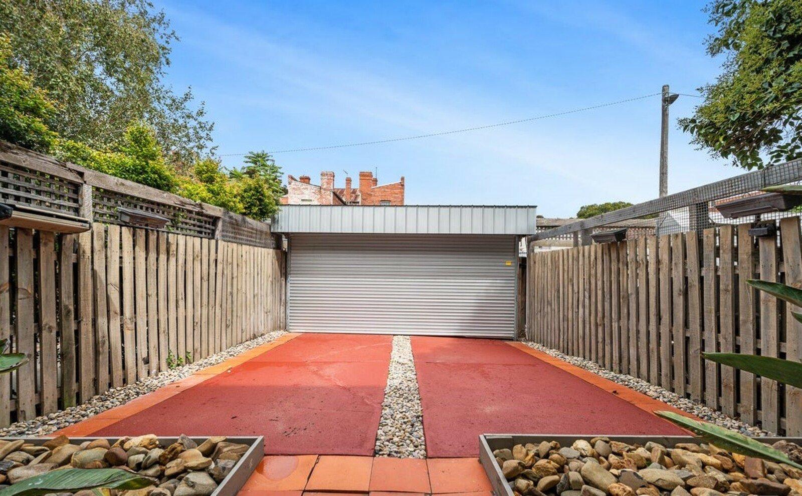28B Aberdeen Road, Prahran, 3181