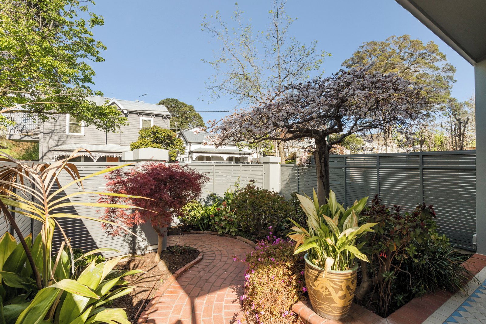 29 Fairbairn Road, Toorak, 3142
