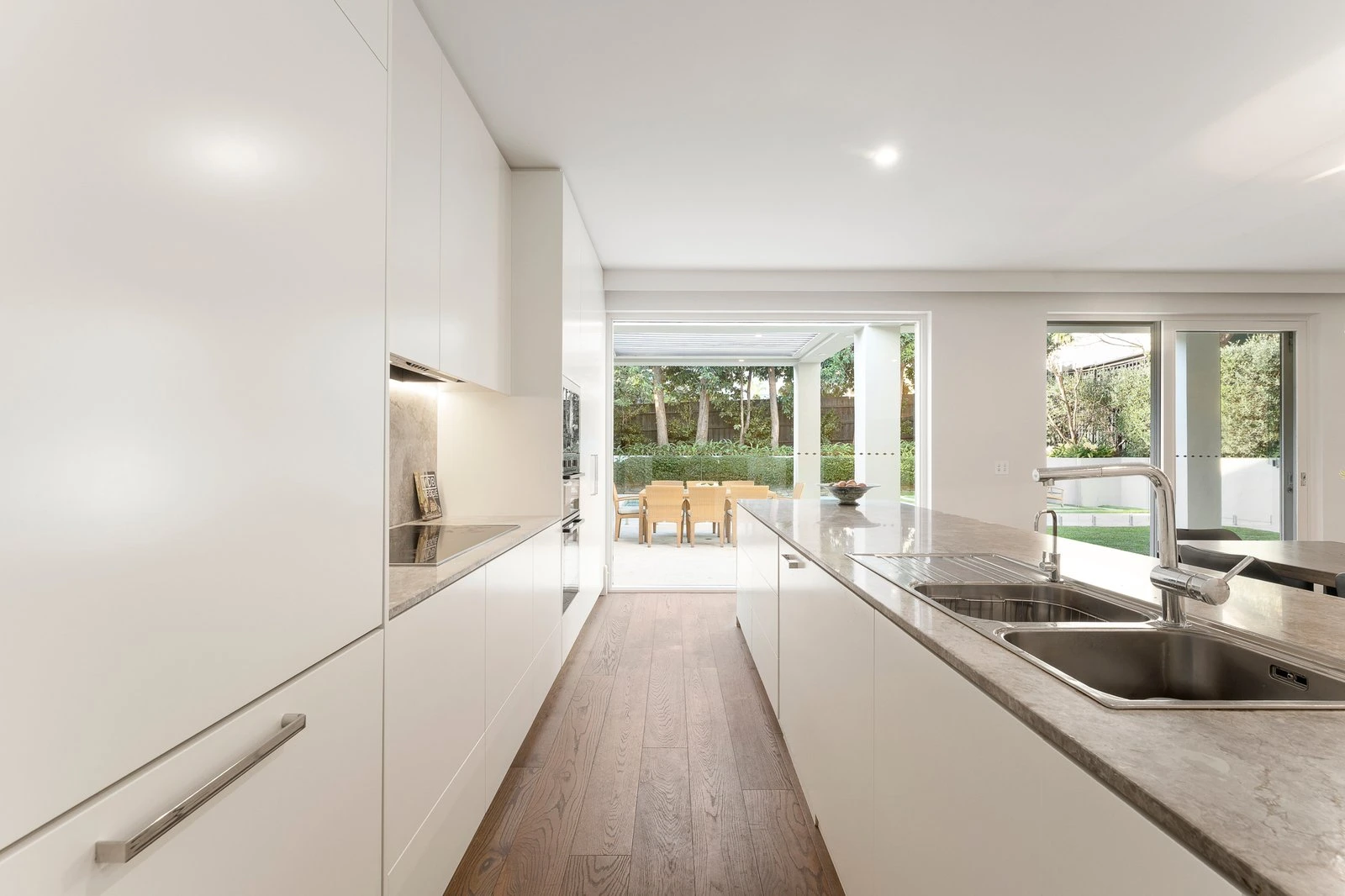 29 Lambert Road, Toorak, 3142