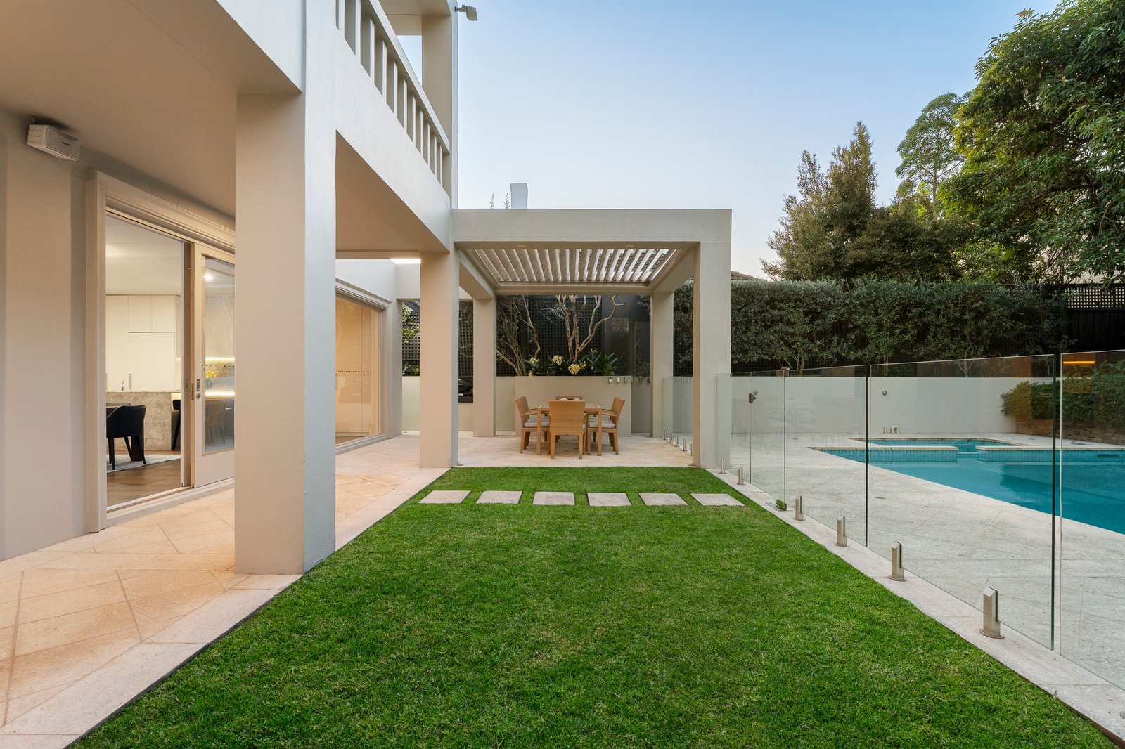 29 Lambert Road, Toorak, 3142