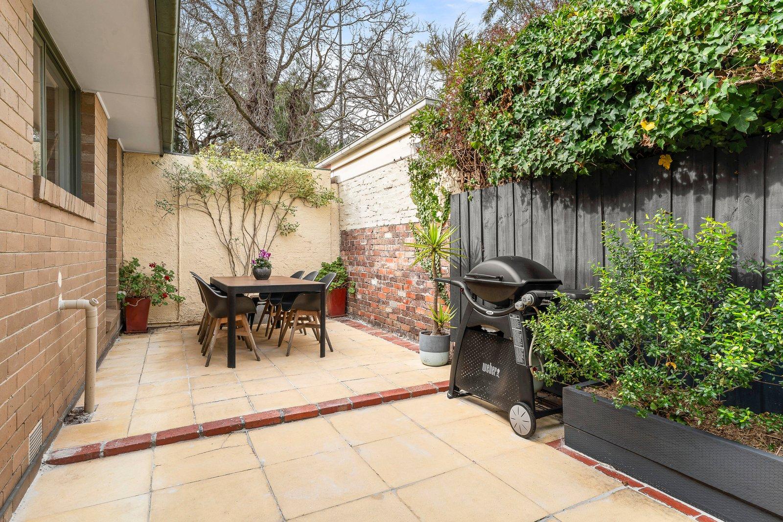 2/9 Rowell Avenue, Camberwell, 3124