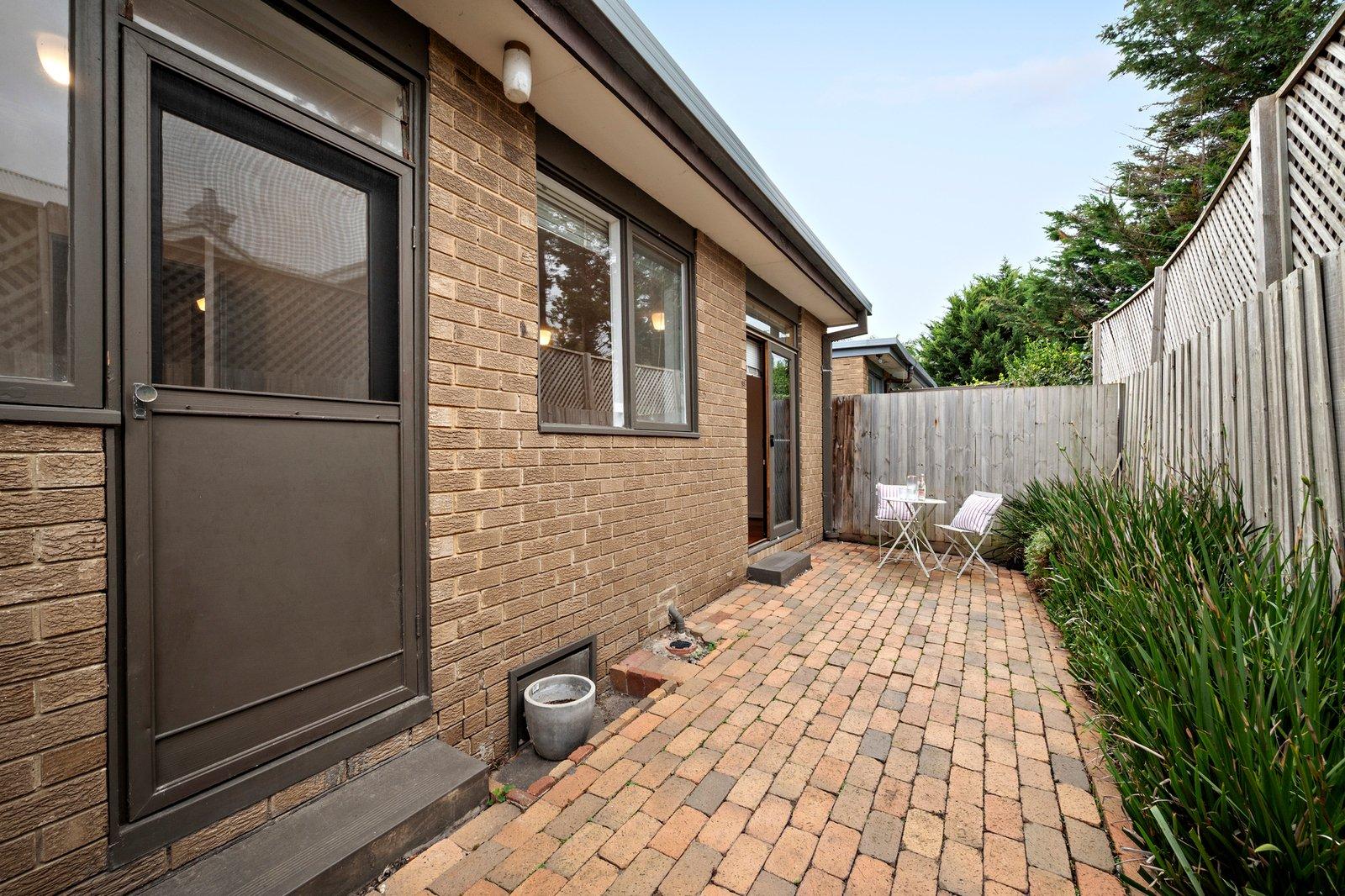 2/90 Bay Road, Sandringham, 3191