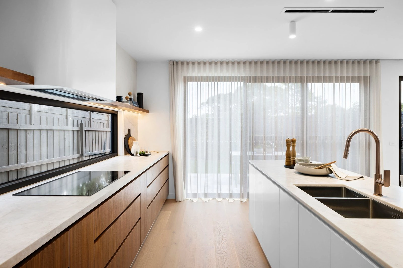 2A Fulton Avenue, Mornington, 3931