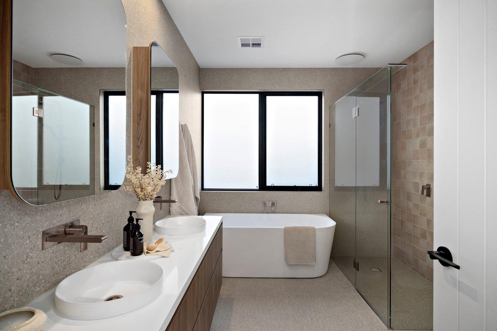 2A Fulton Avenue, Mornington, 3931