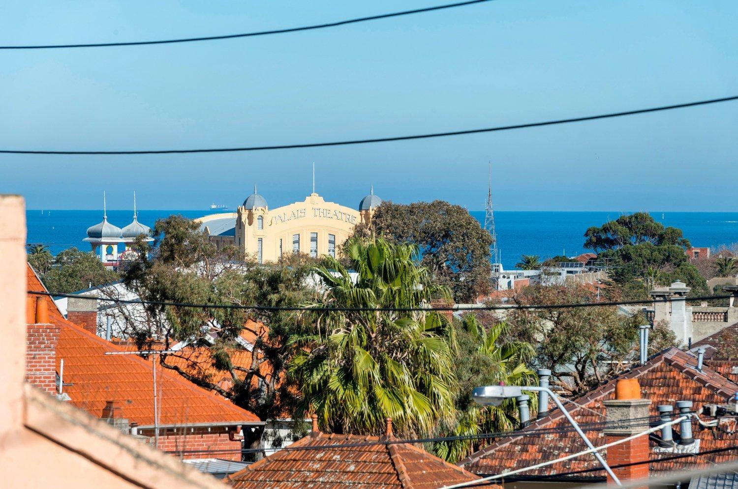 2C Waterloo Crescent, St Kilda, 3182