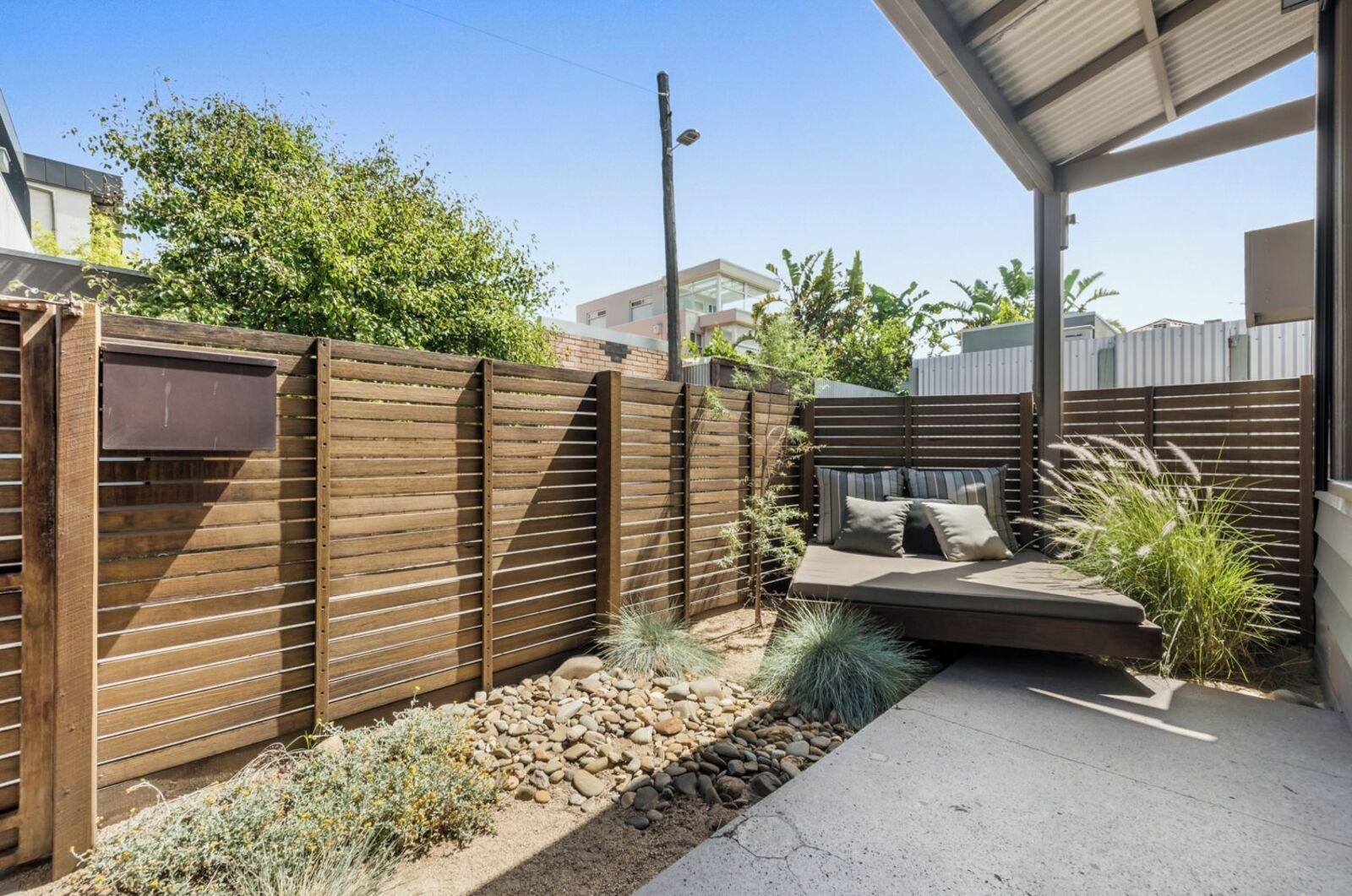 3 Cameron Place, Albert Park, 3206
