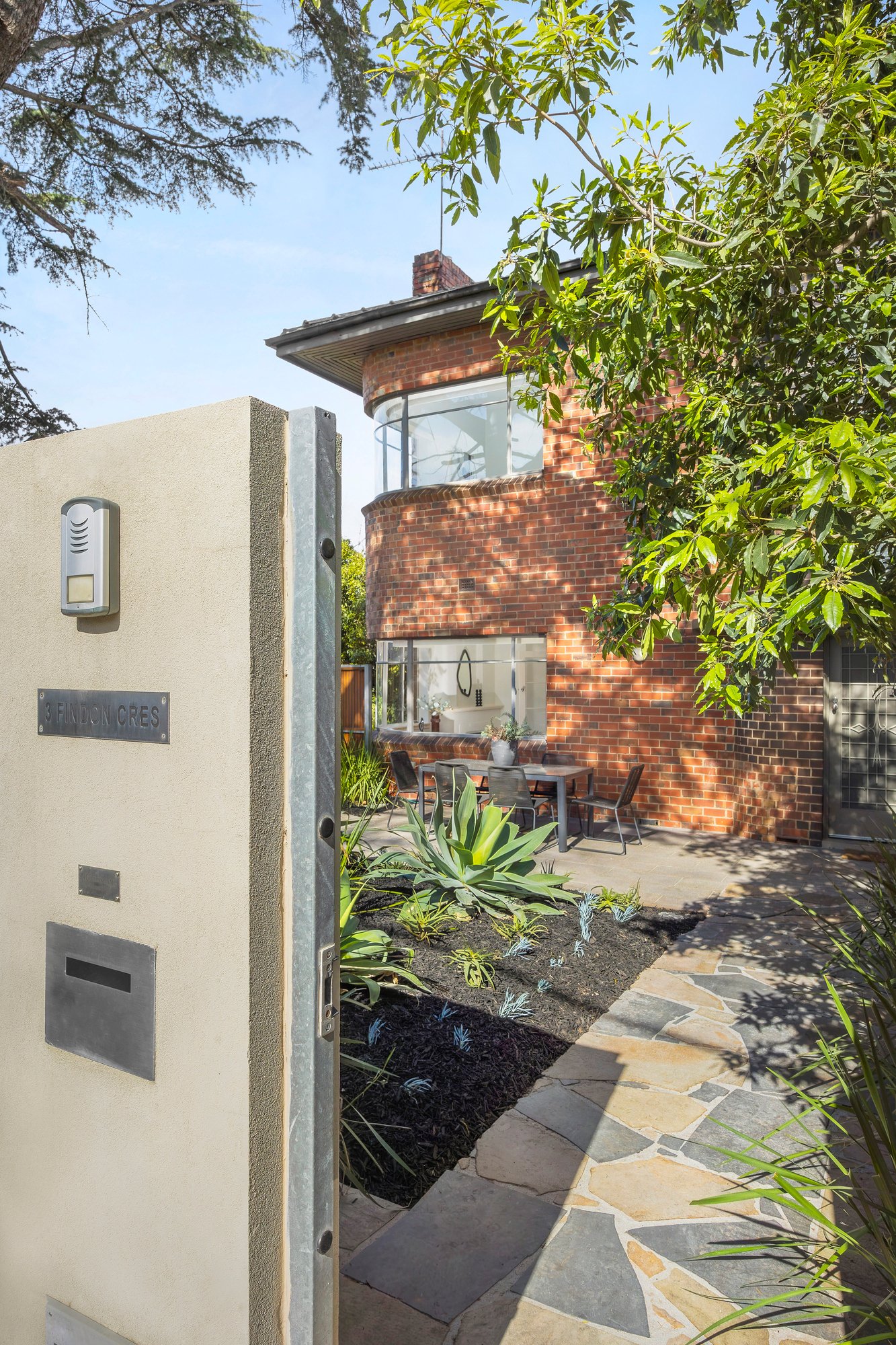 3 Findon Crescent, Kew, 3101