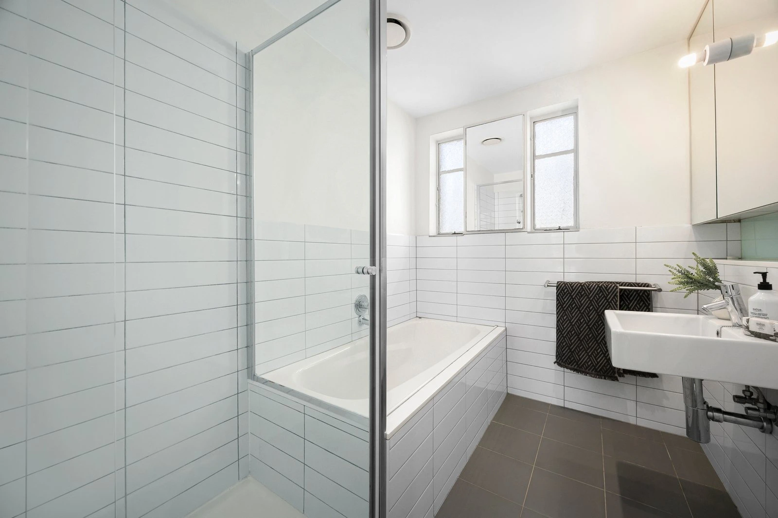 3 Findon Crescent, Kew, 3101