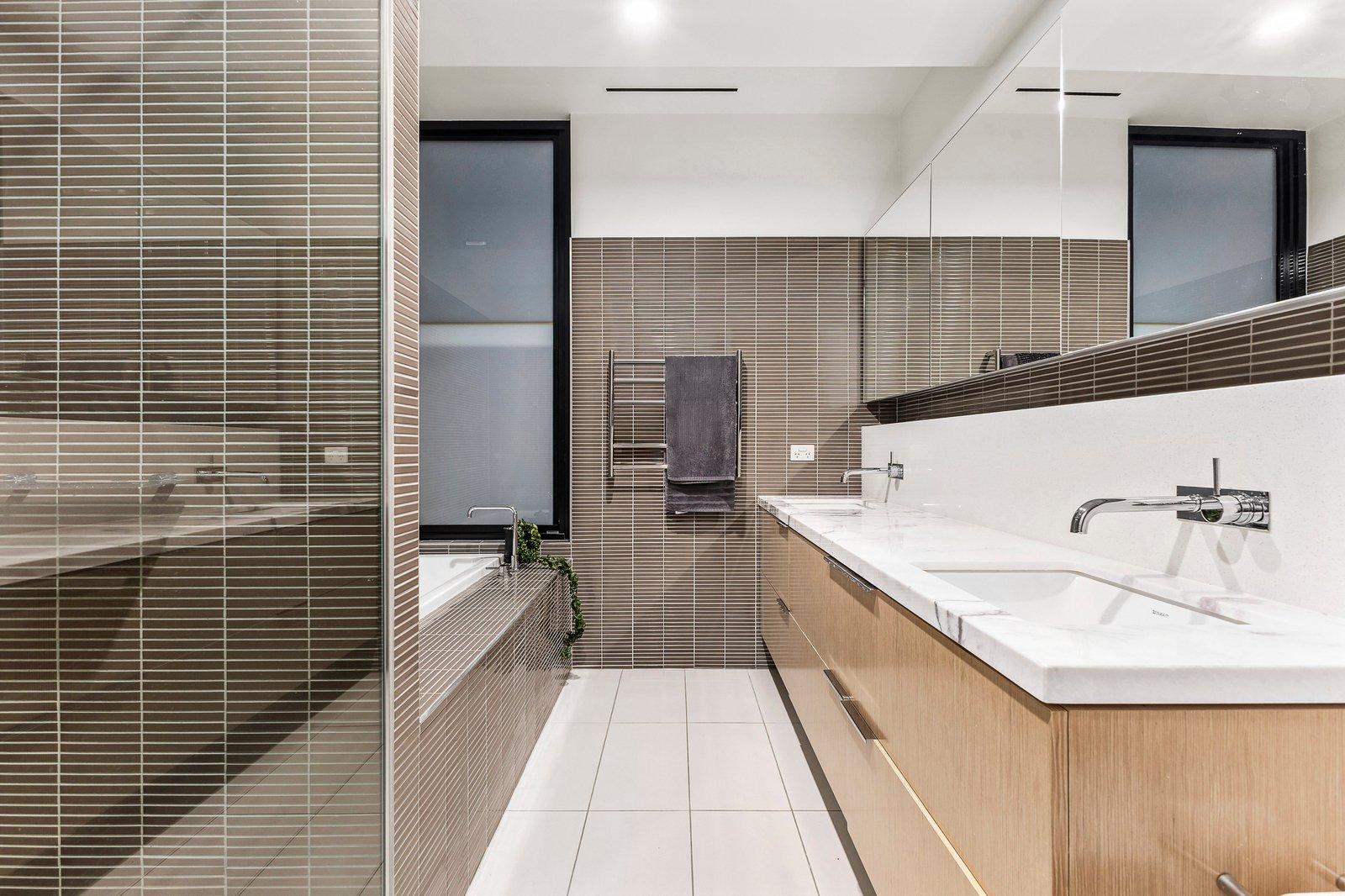 3 Holly Lane, Kew, 3101