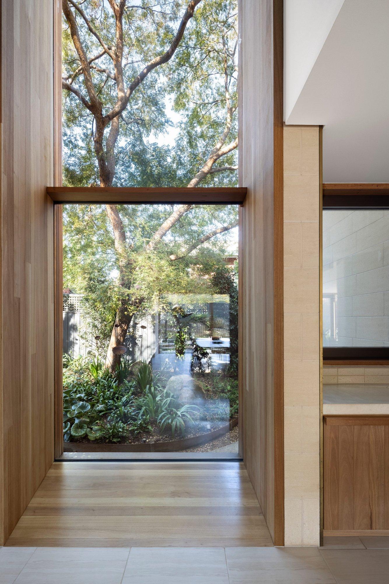 3 Leighton Court, Toorak, 3142