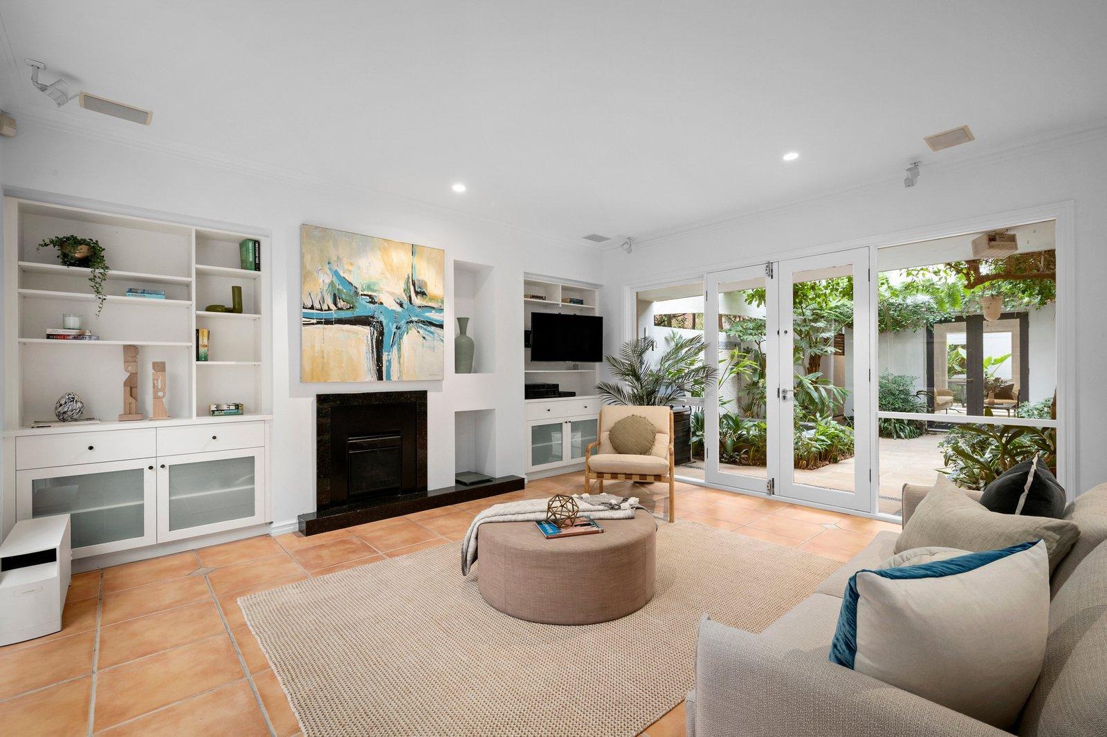 3 Mitford Place, St Kilda, 3182