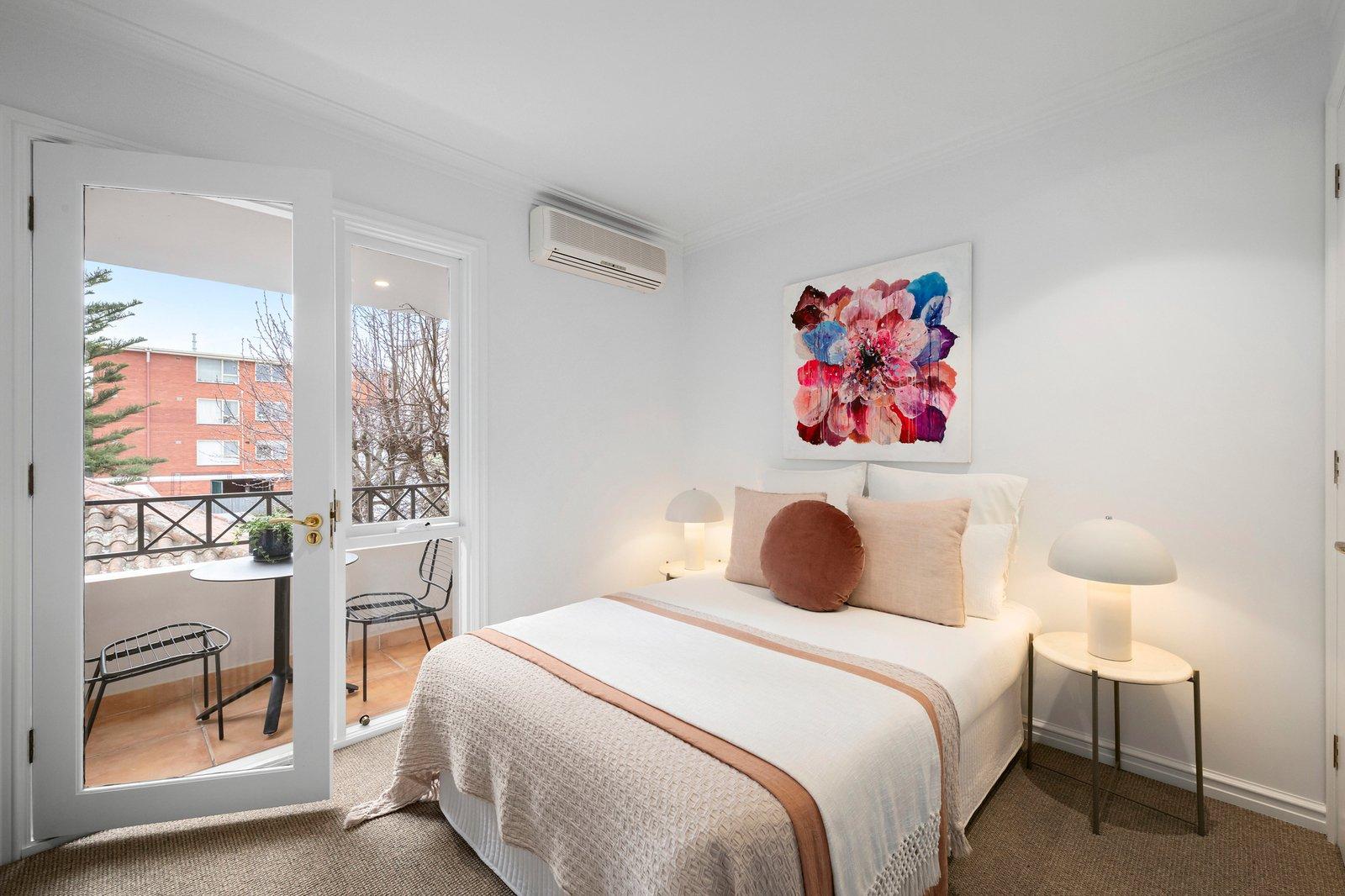 3 Mitford Place, St Kilda, 3182