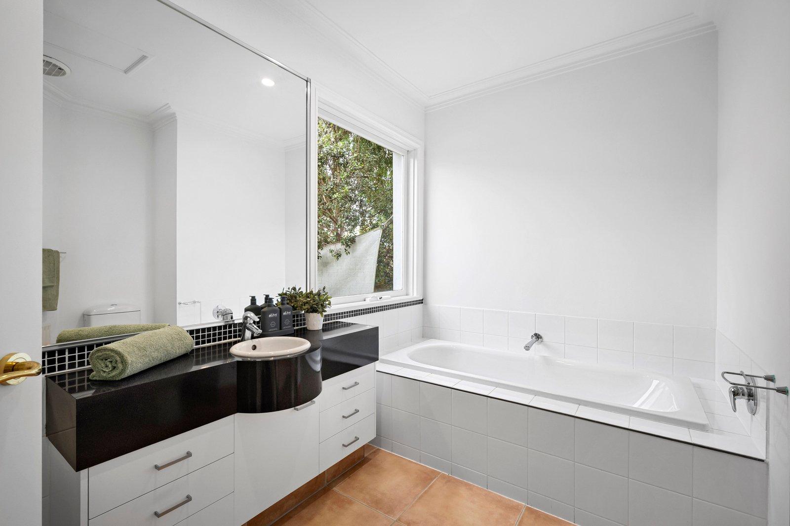 3 Mitford Place, St Kilda, 3182