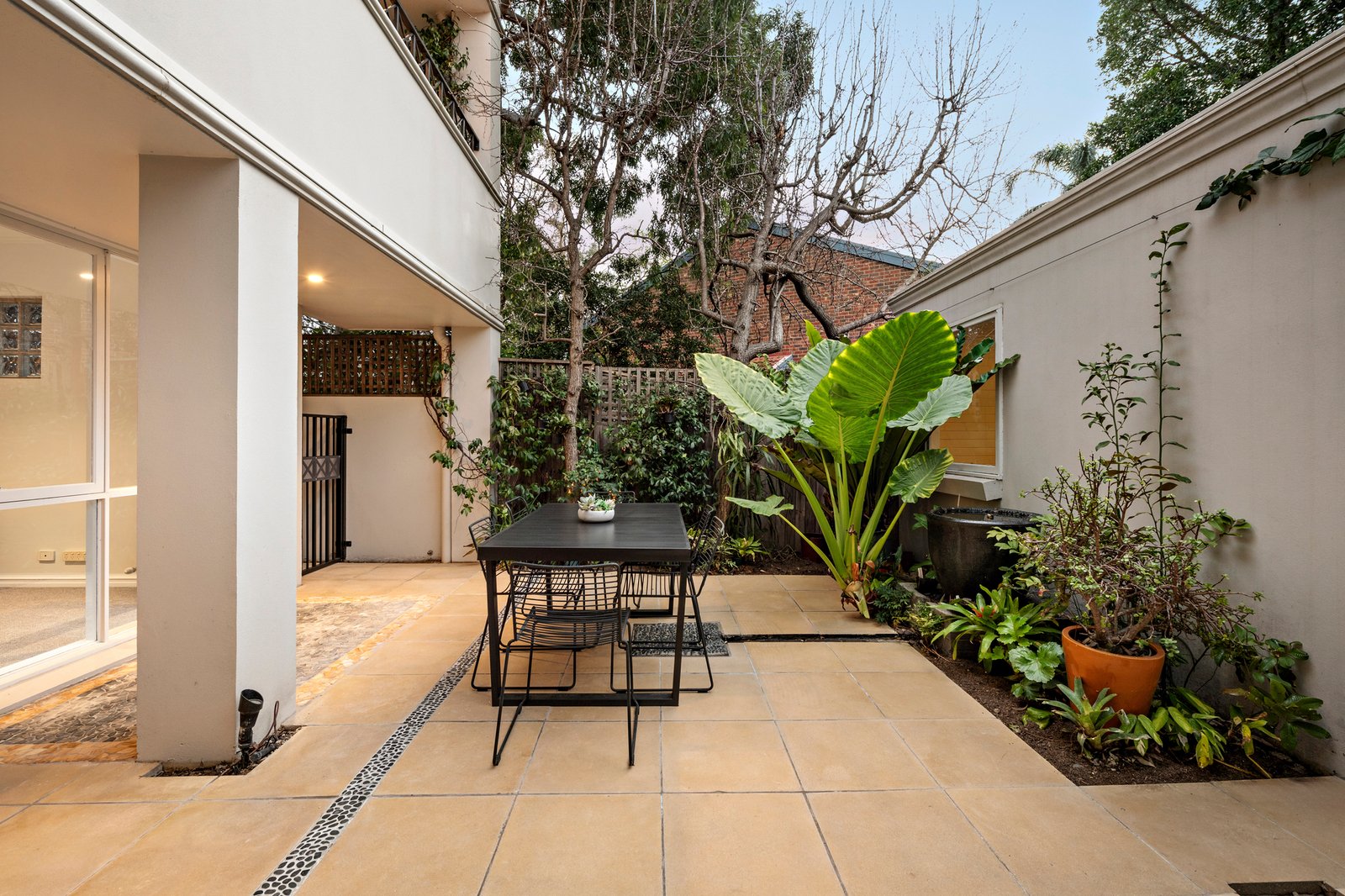 3 Mitford Place, St Kilda, 3182