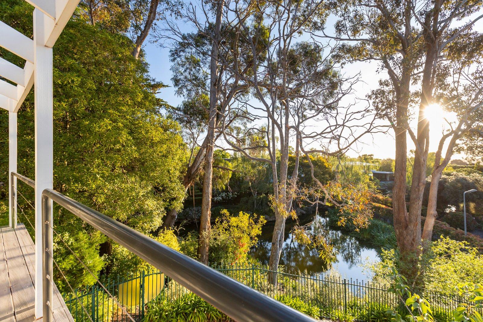 3 Sanctuary Close, Balwyn, 3103