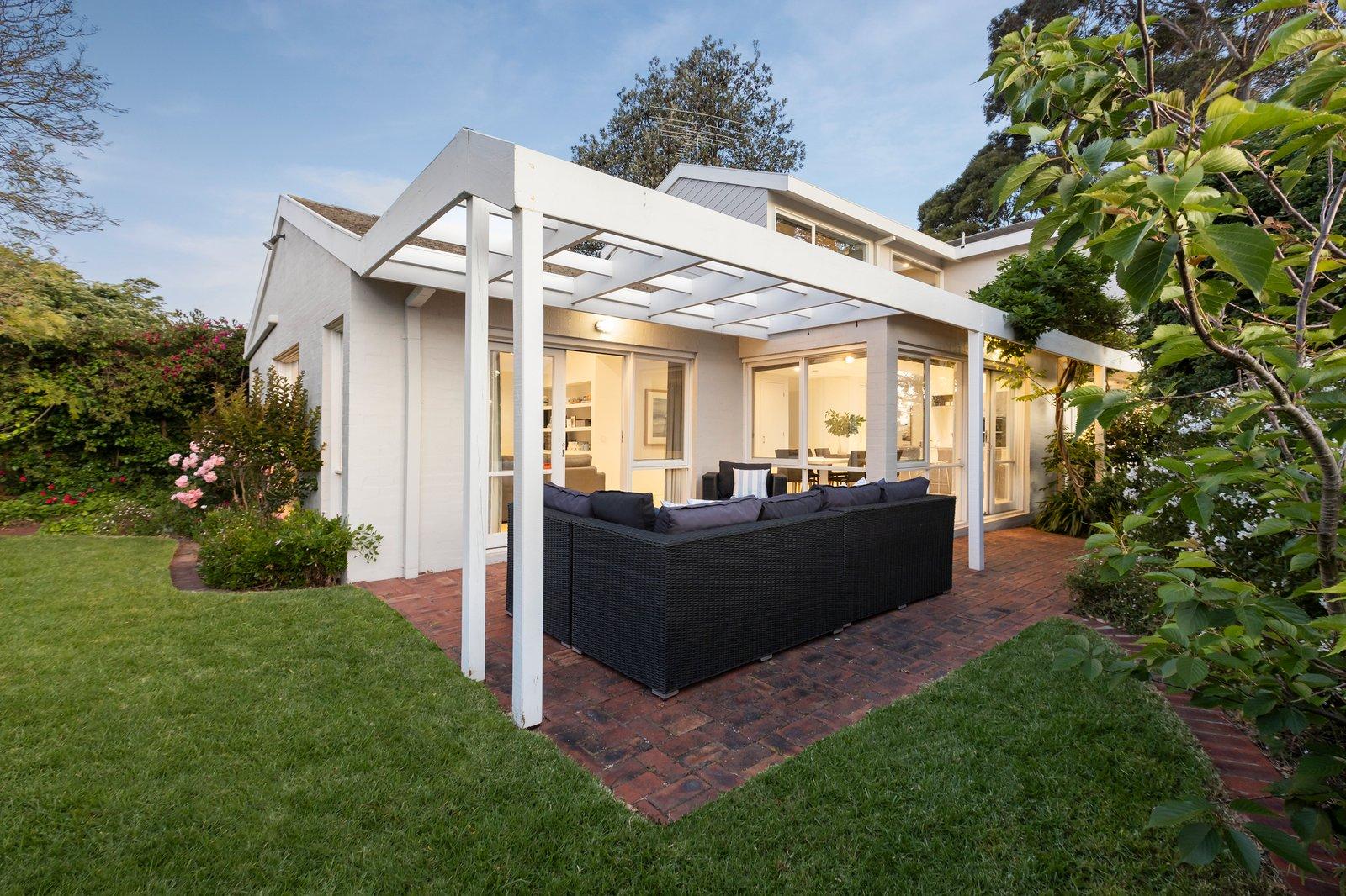 3 Sanctuary Close, Balwyn, 3103