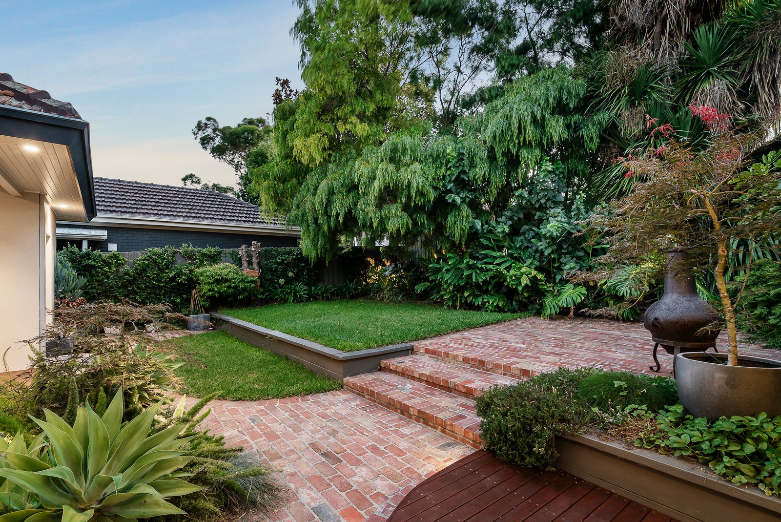 30 Cairnes Crescent, Malvern East, 3145
