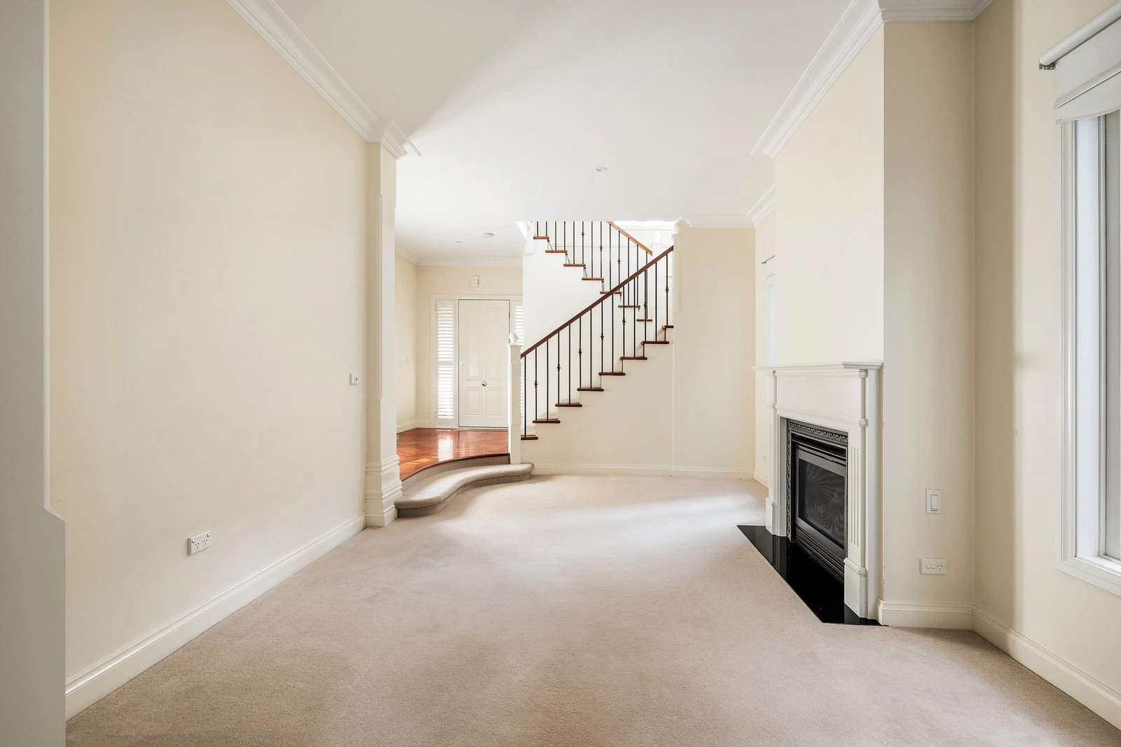 30 Deakin Street North, Hampton, 3188
