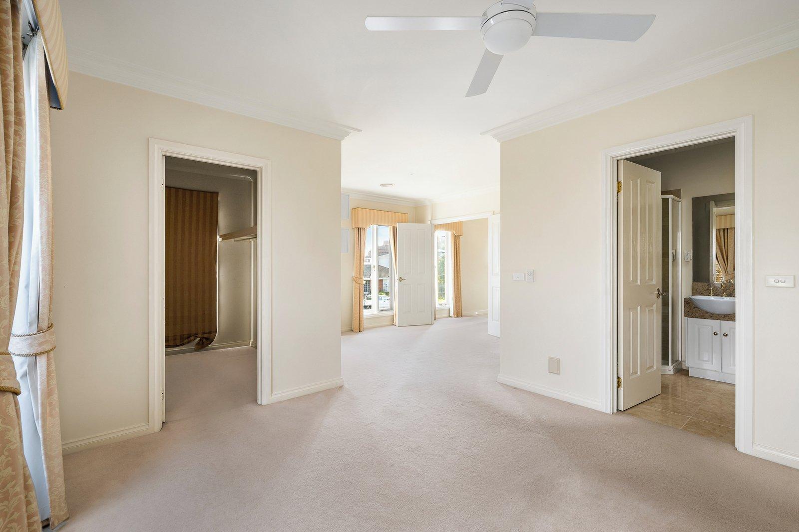 30 Deakin Street North, Hampton, 3188