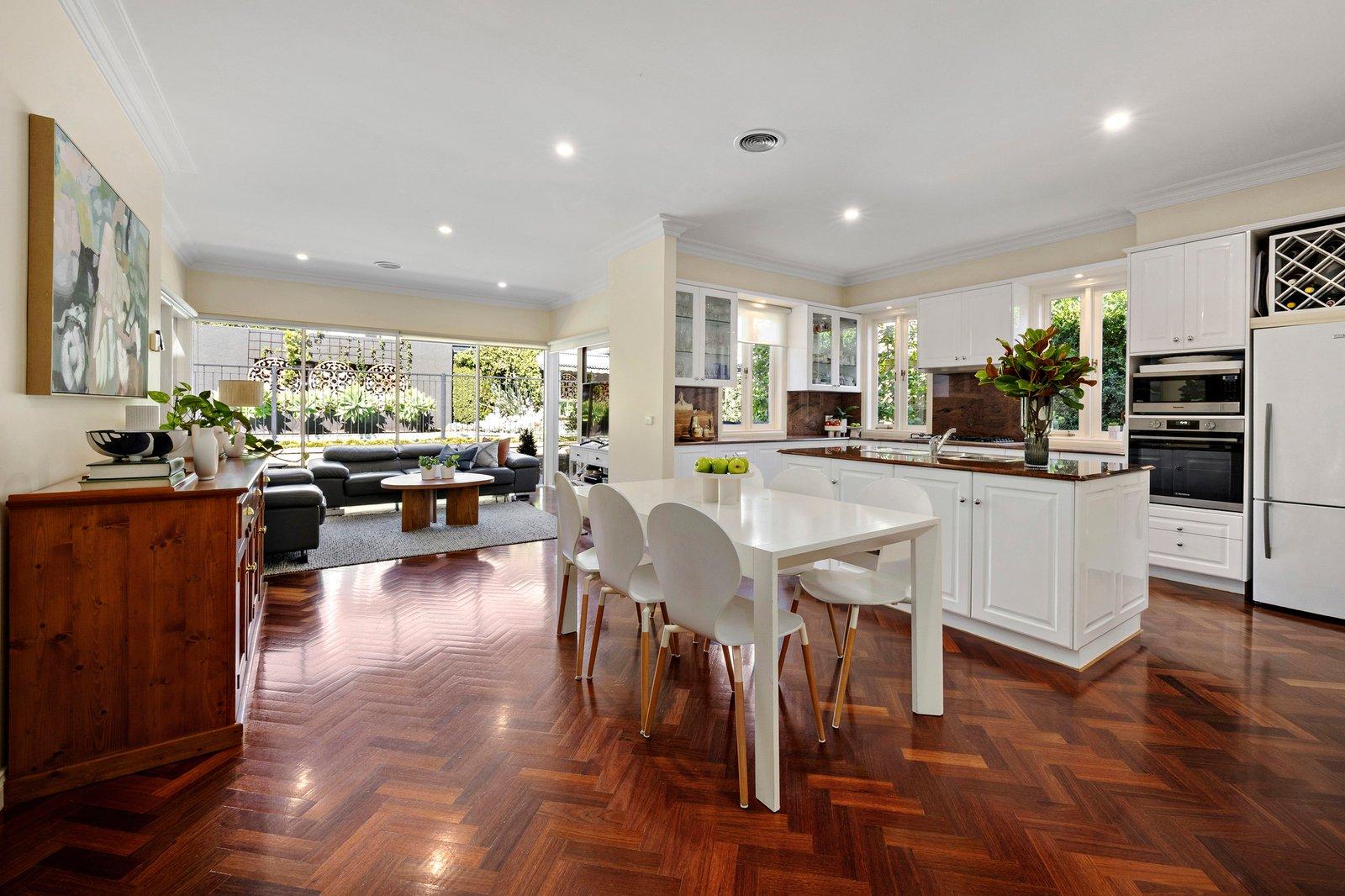 30 Deakin Street North, Hampton, 3188