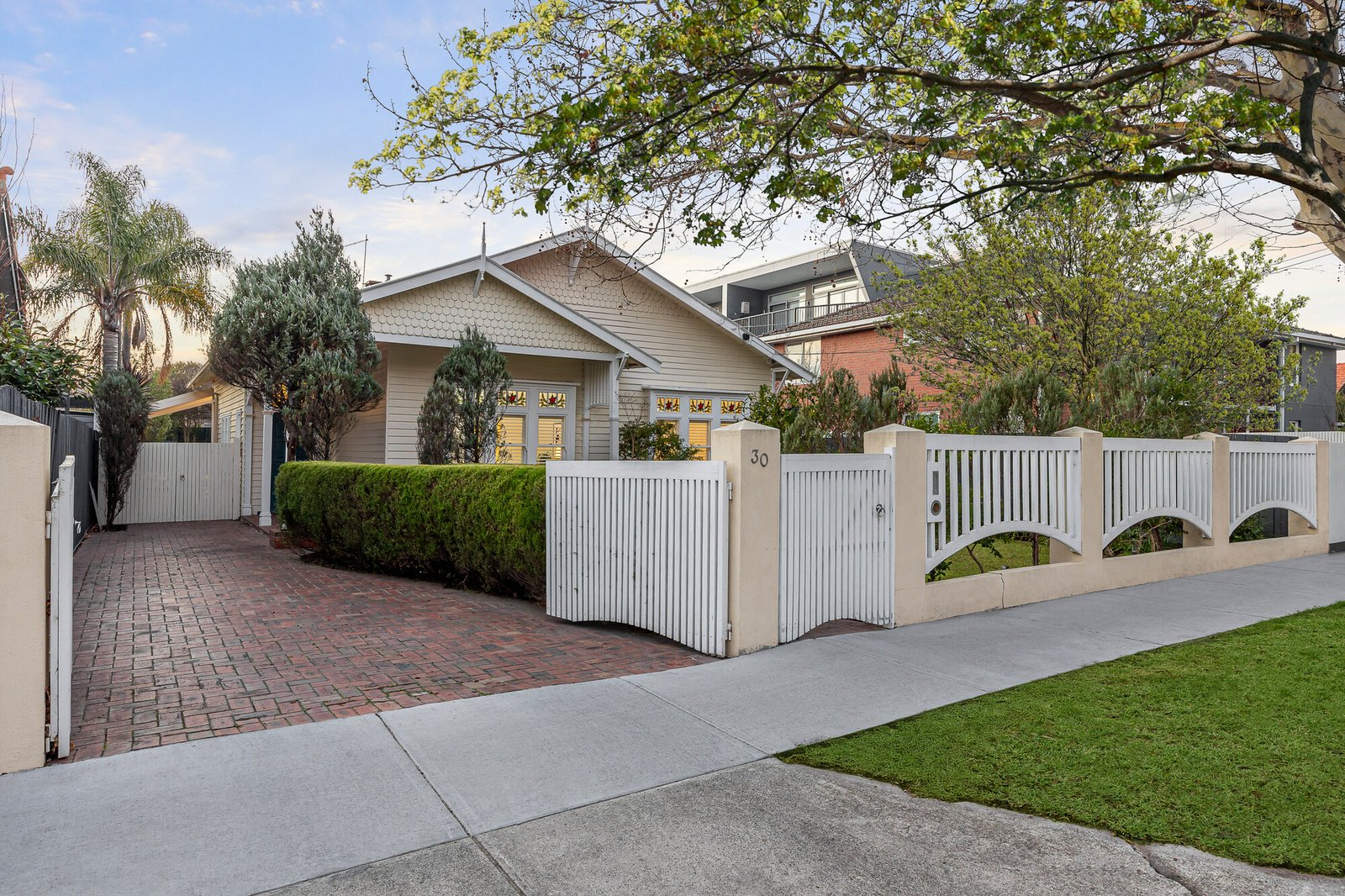 30 Emo Road, Malvern East, 3145